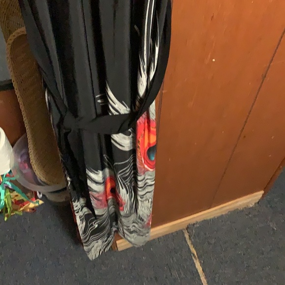 Maxi   Thin strap dress with peacock design  never worn - Picture 4 of 6